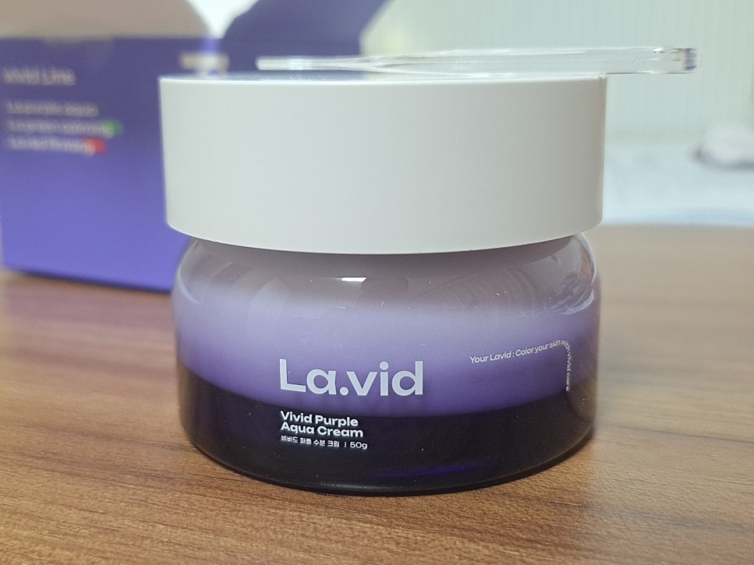 향도 좋고 촉촉해서 속건조 바로 해결했어요❤