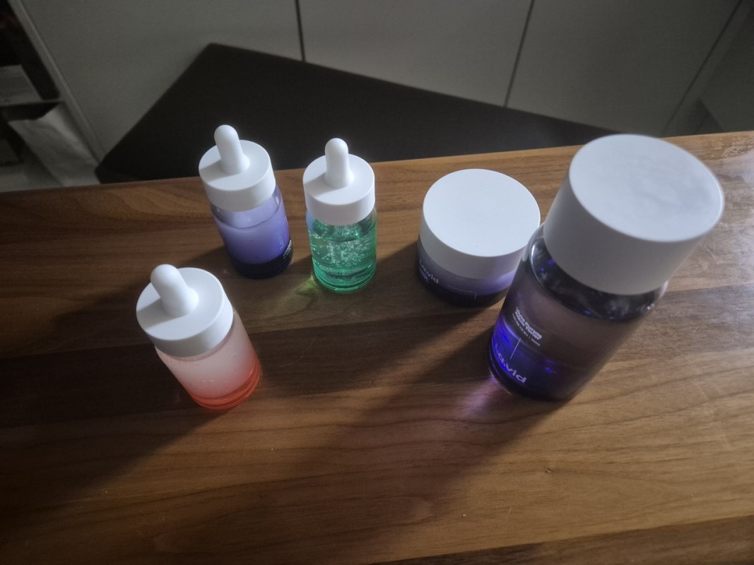 라비드 화장품 정말 잘쓰고있습니다