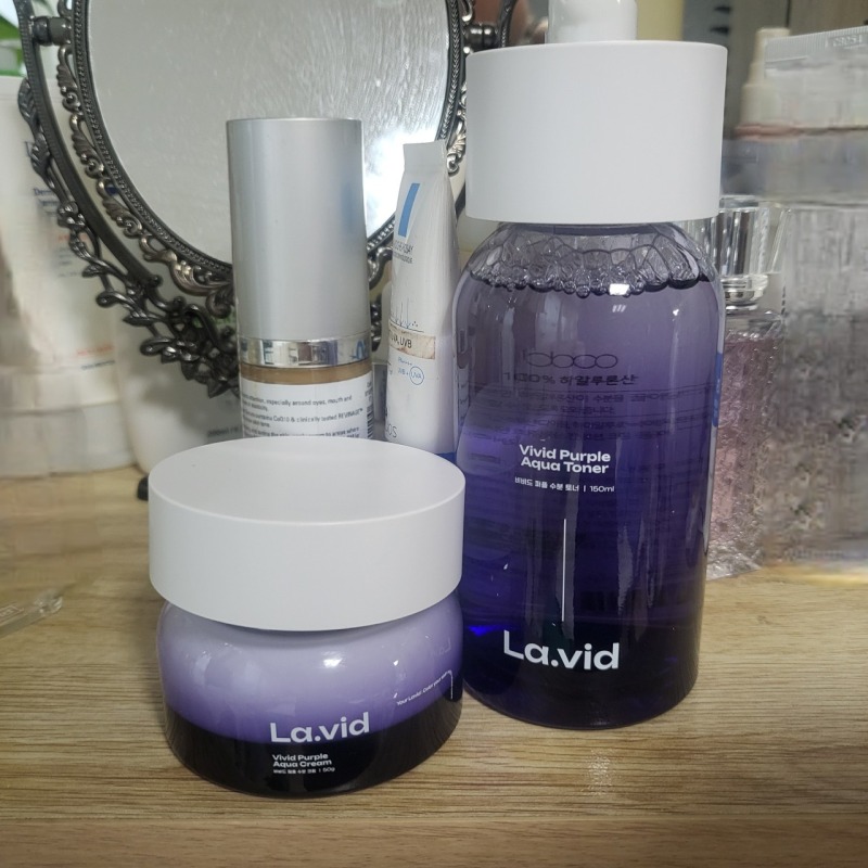 즉각적인 수분공급 바르자마자 확인 가능해요!!