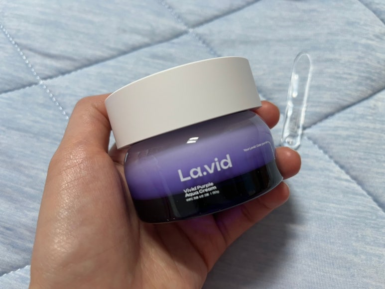 건조함없이 촉촉해서 아주 만족스러워요